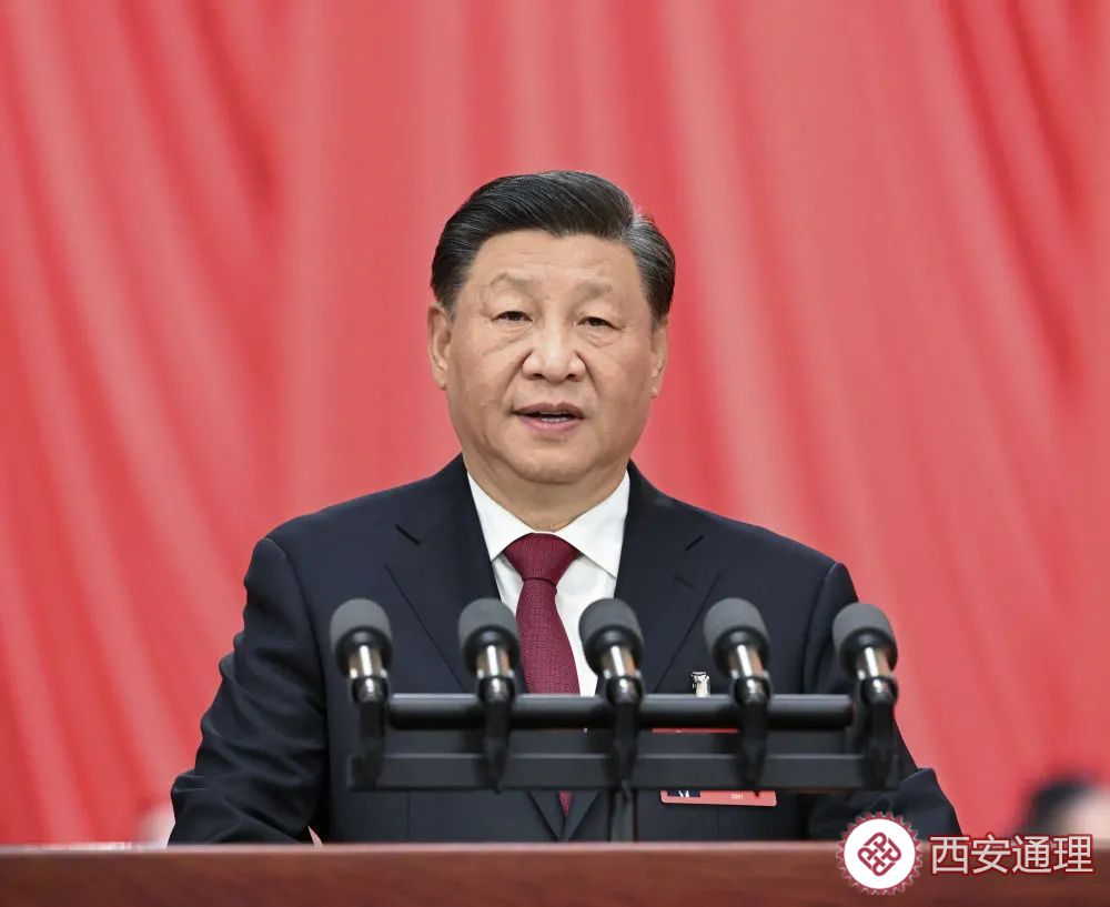 习近平：高举中国特色社会主义伟大旗帜 为全面建设社会主义现代