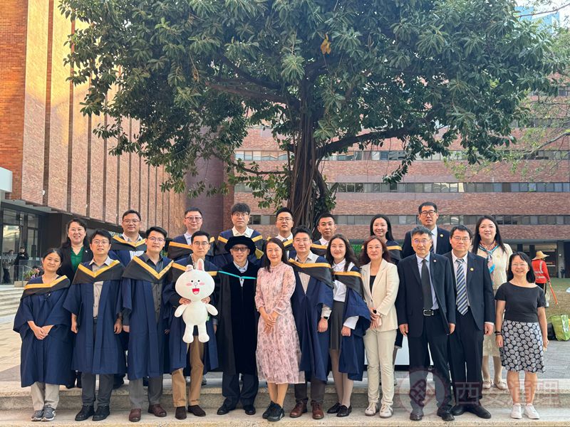 信息管理硕士参加香港理工大学第31届毕业